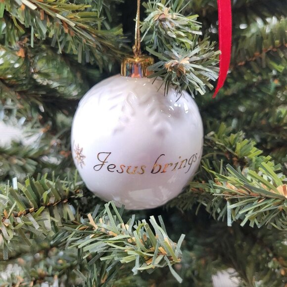 Set of 3 Christmas Ornaments Jesus Brings Joy Peace Hope White Ceramic - Picture 4 of 8